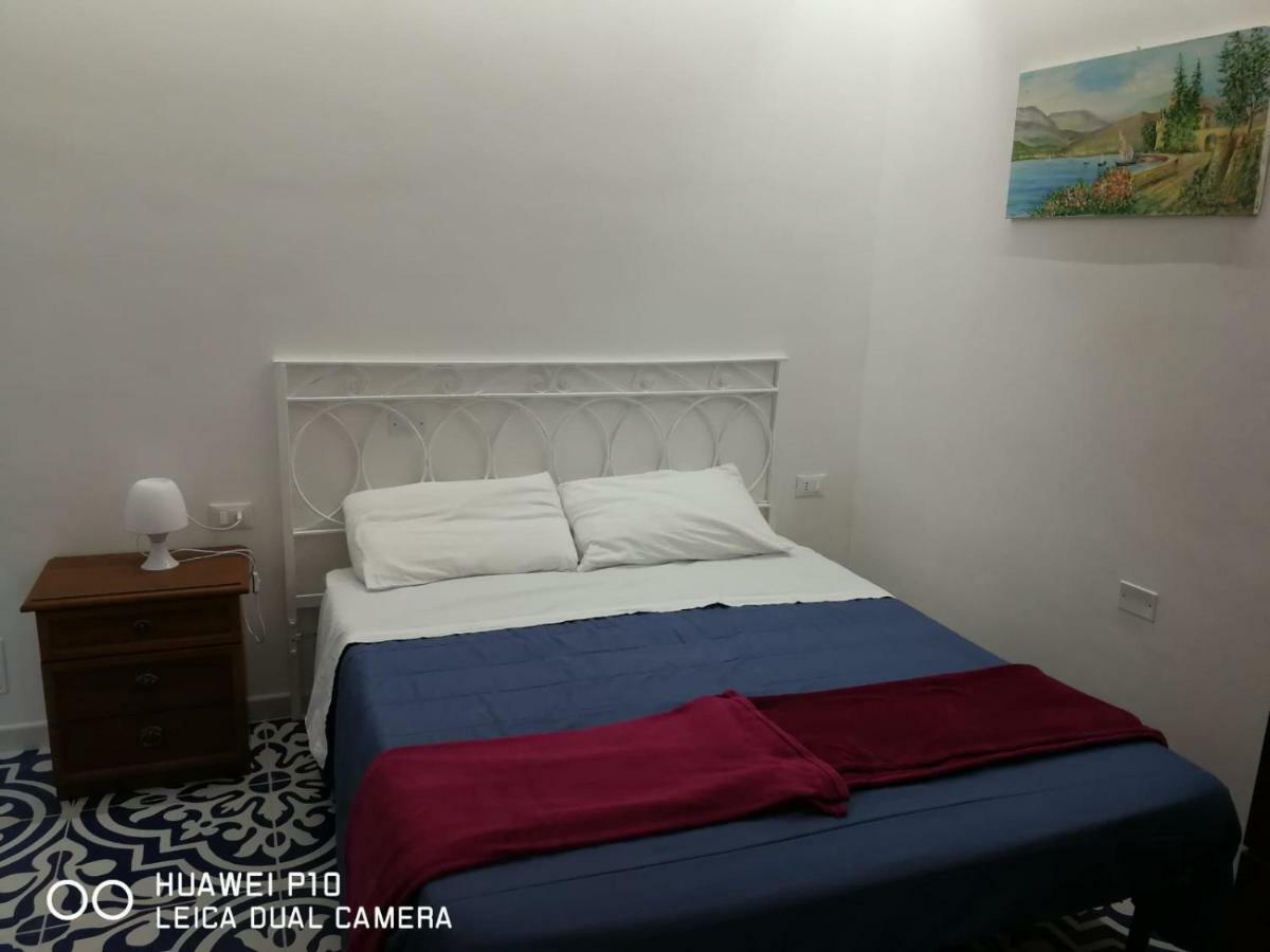 Capozafferano-Casa Carola Villa Santa Flavia Ngoại thất bức ảnh